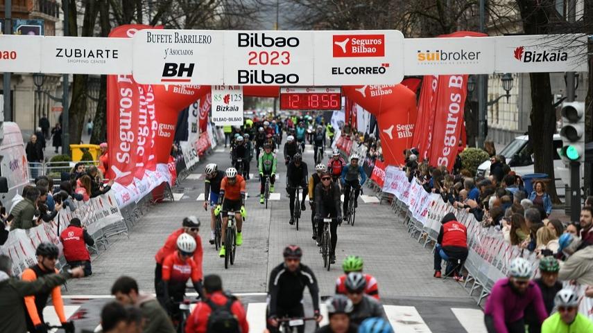 Mas-de-6000-cicloturistas-presentes-en-la-Bilbao-Bilbao