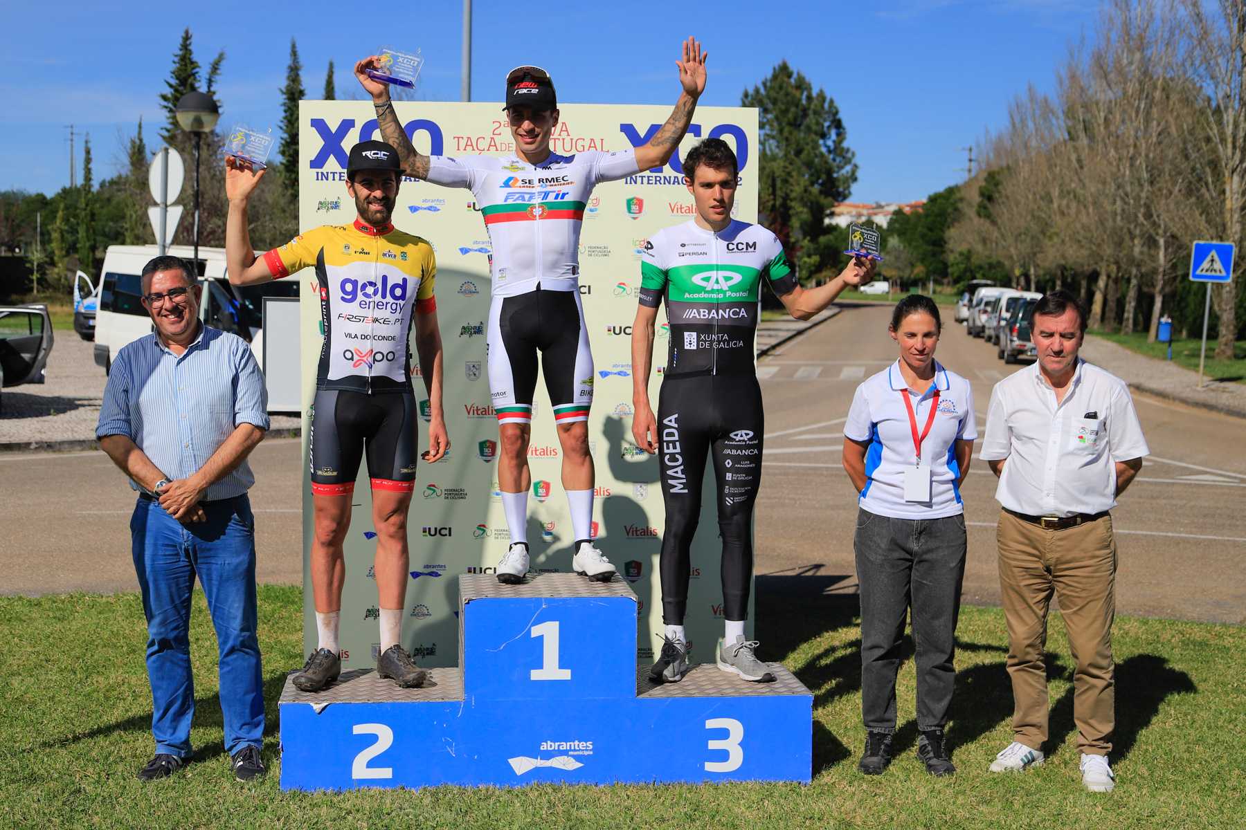 Lorena Patiño impón a súa condición de campioa estatal cadete na Copa de España XCO de Zaragoza