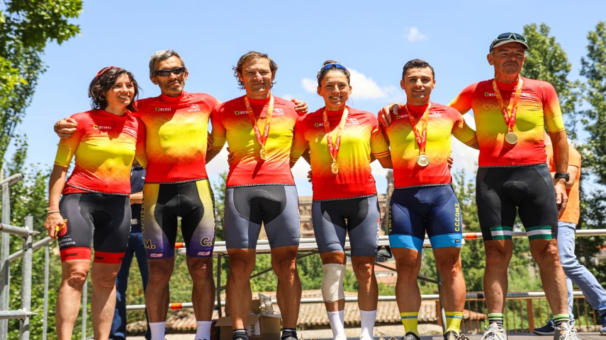 El-aragones-Santiago-Olivan-se-impone-en-el-XIV-Campeonato-de-Ciclismo-para-Medicos