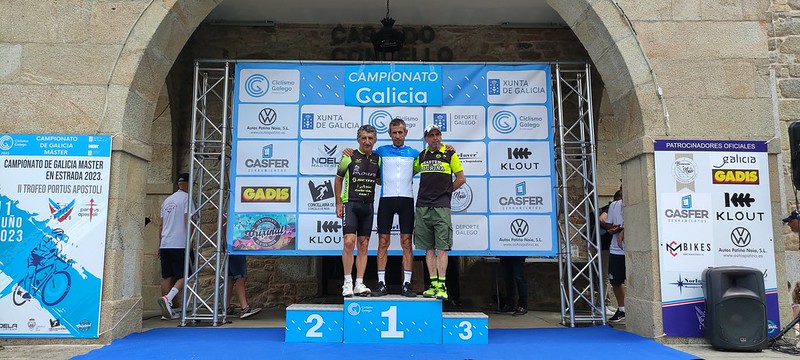 Álvarez, Tajes e Prieto revalidan títulos en Noia, Fernández novo campión de Galicia máster-30