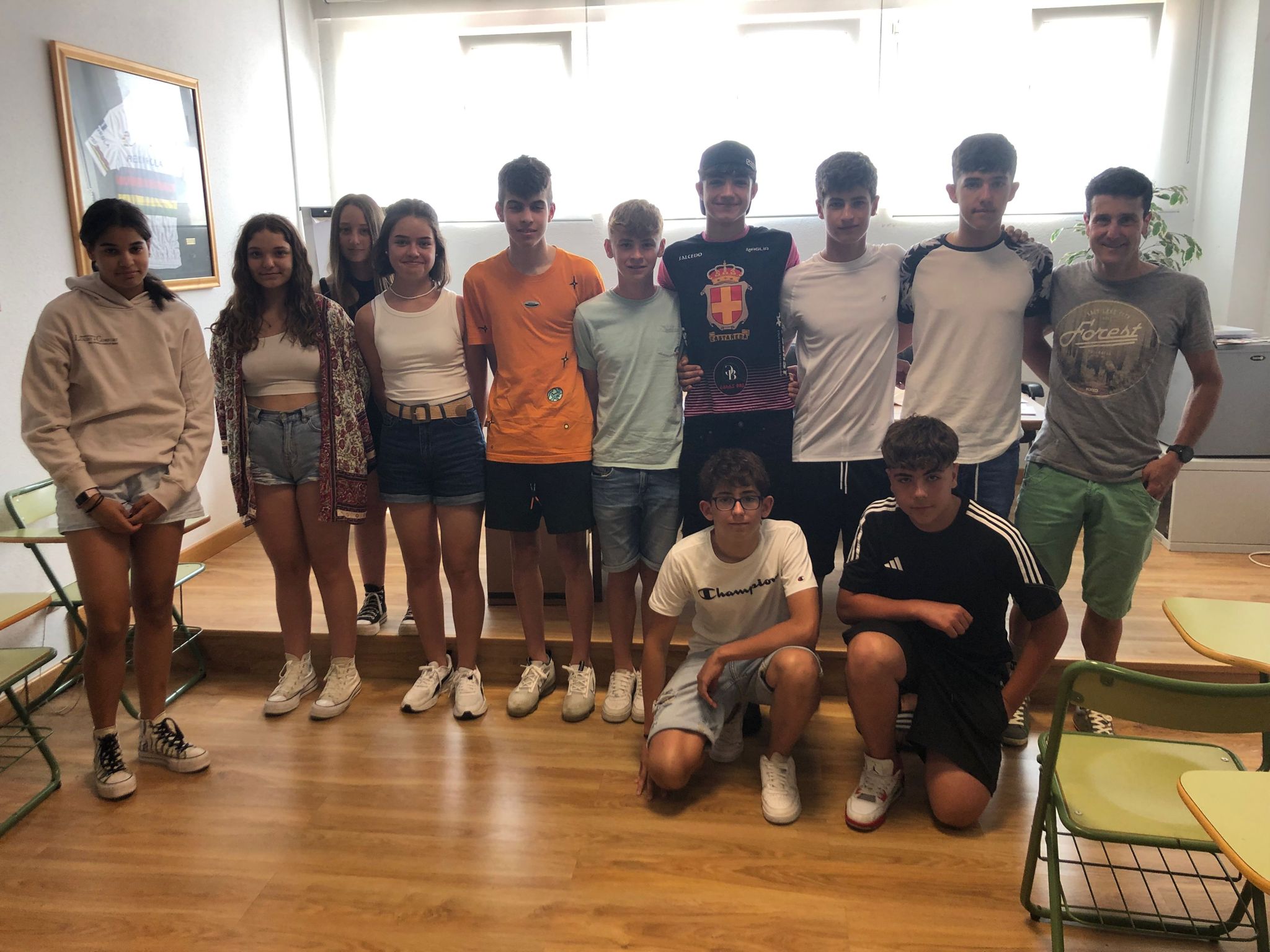 La selección cántabra de JJDDEE y Junior parte rumbo a Cartagena para los Campeonatos de España
