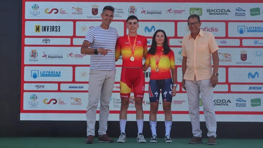 Laia-Bosch-y-alvaro-Garcia-flamantes-campeones-de-Espana-junior-en-Cartagena