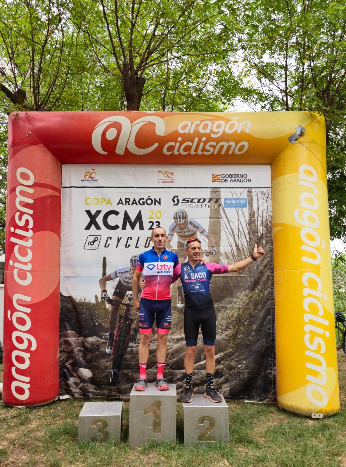 Nadia Castillo y Marc Labaila, líderes de la Copa XCM by Cyclon Zaragoza 2023