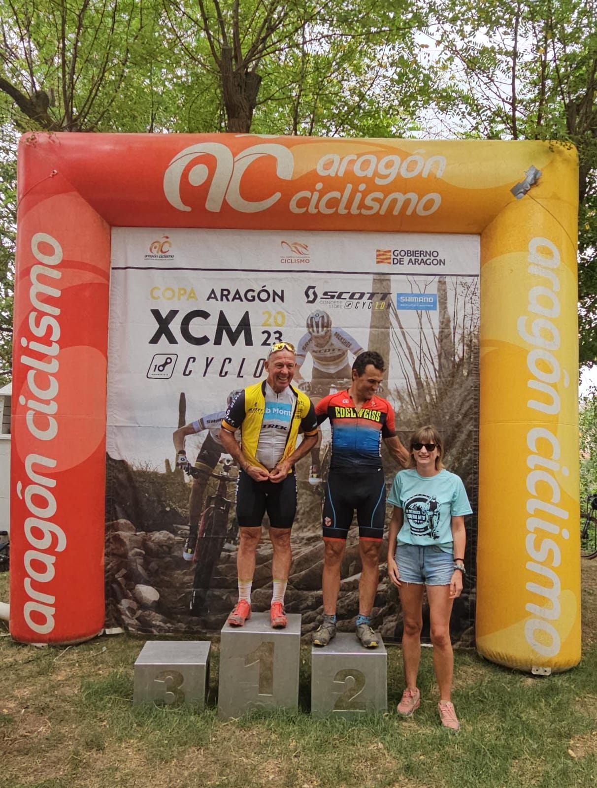 Nadia Castillo y Marc Labaila, líderes de la Copa XCM by Cyclon Zaragoza 2023