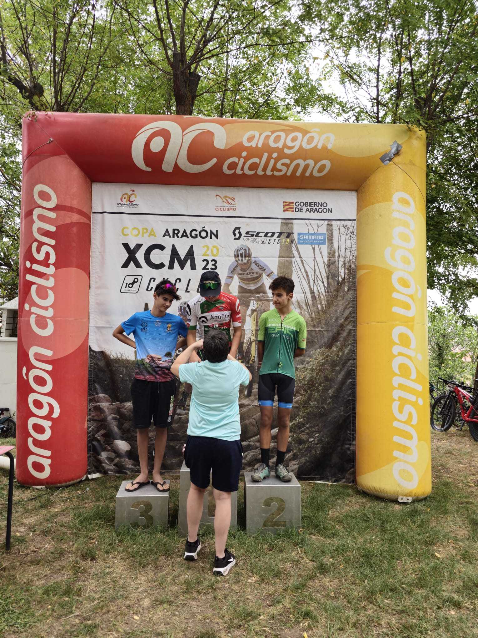 Nadia Castillo y Marc Labaila, líderes de la Copa XCM by Cyclon Zaragoza 2023