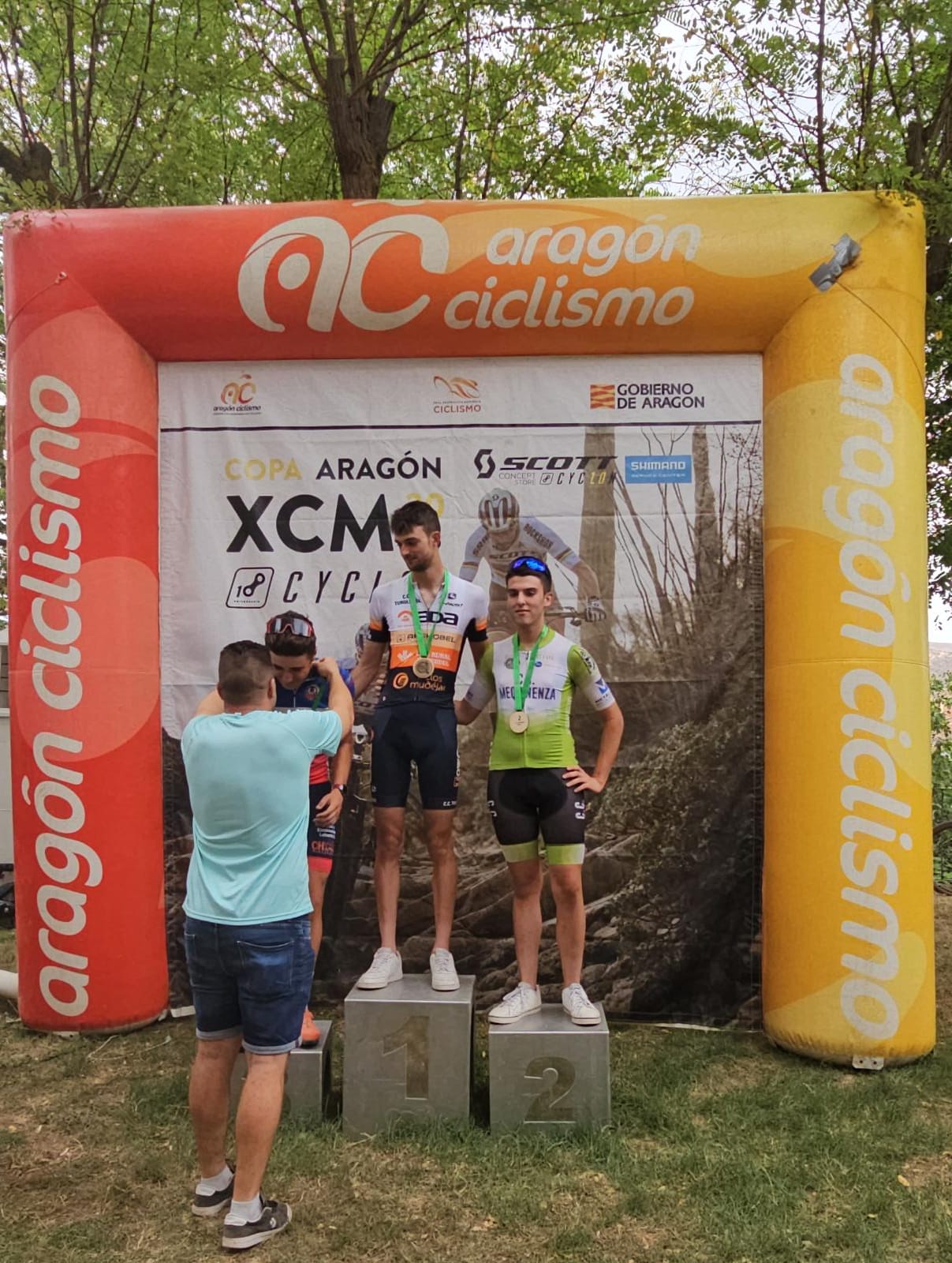 Nadia Castillo y Marc Labaila, líderes de la Copa XCM by Cyclon Zaragoza 2023