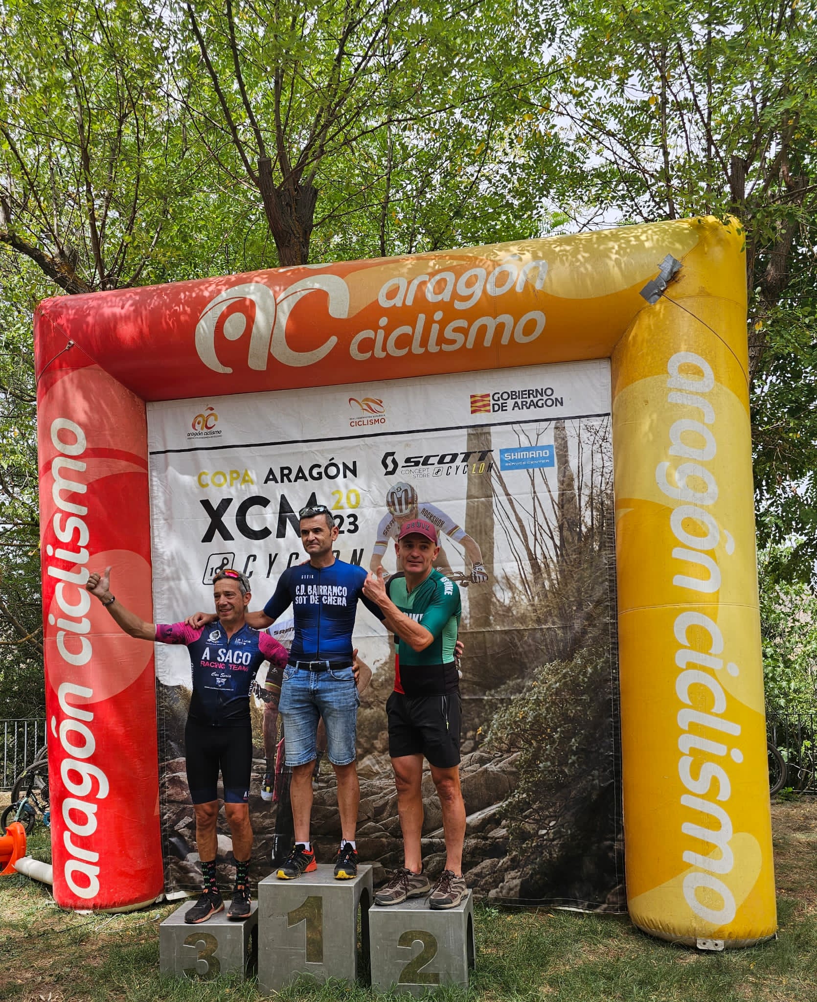 Nadia Castillo y Marc Labaila, líderes de la Copa XCM by Cyclon Zaragoza 2023