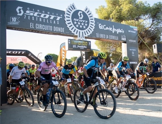 Los mejores bikers se dan cita en el Maraton MTB Festibike