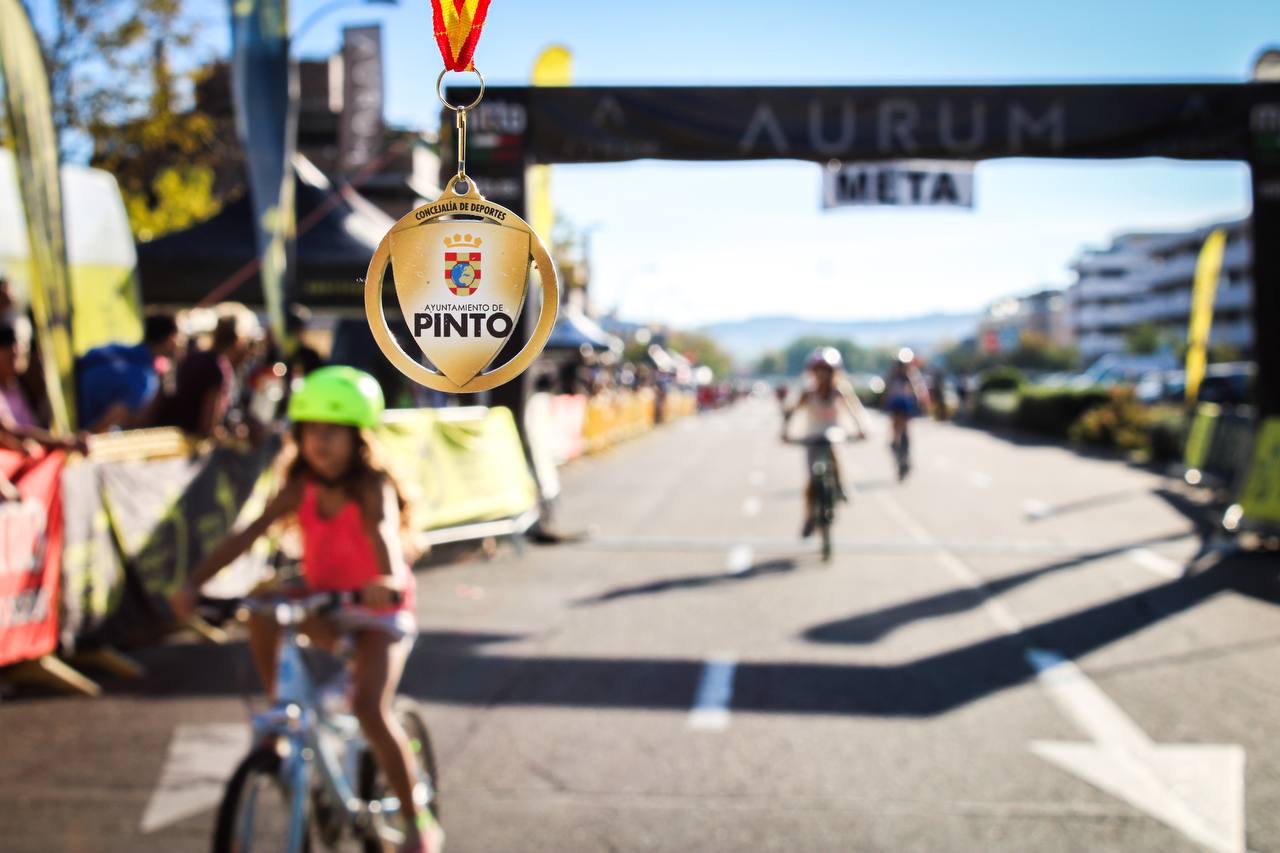 Gran éxito de participación en la VI Carrera de Escuelas de la Fundación Contador