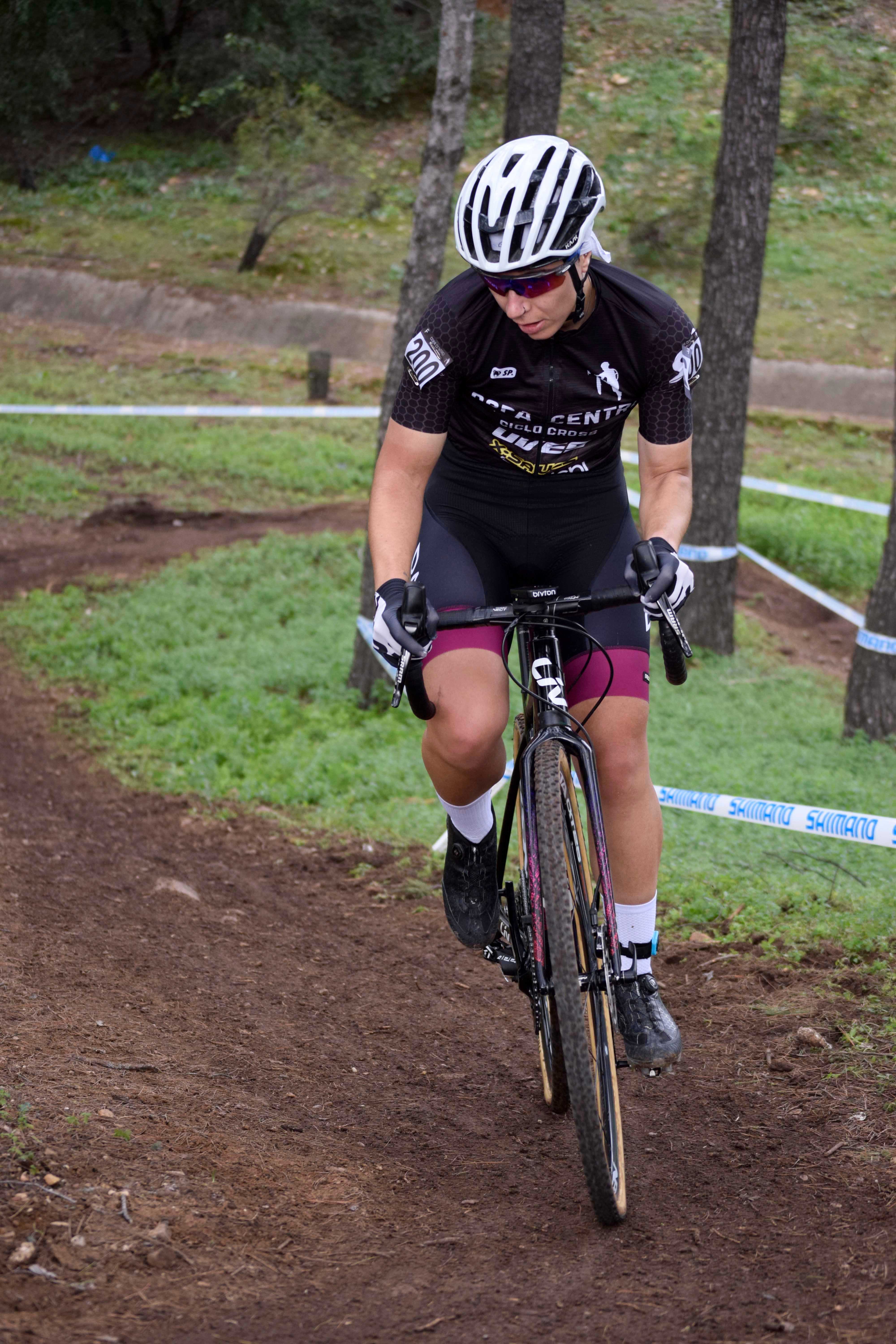 Hernández y Barba salen triunfales en el X ciclocross de Mejorada del Campo