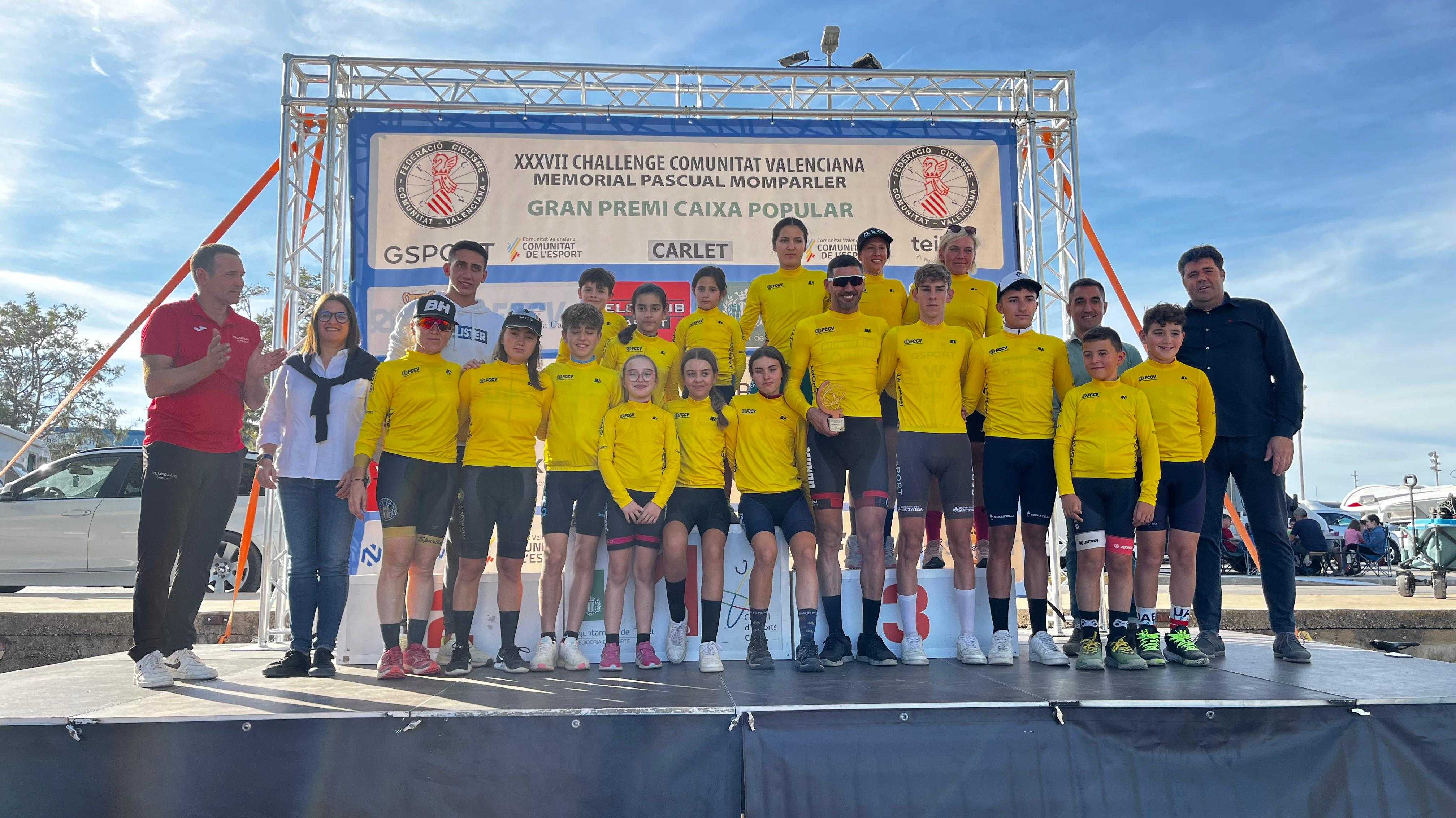 RAÚL MIRA Y SUSANA PÉREZ ARRASAN EN EL XXI CX CIUTAT DE CARLET