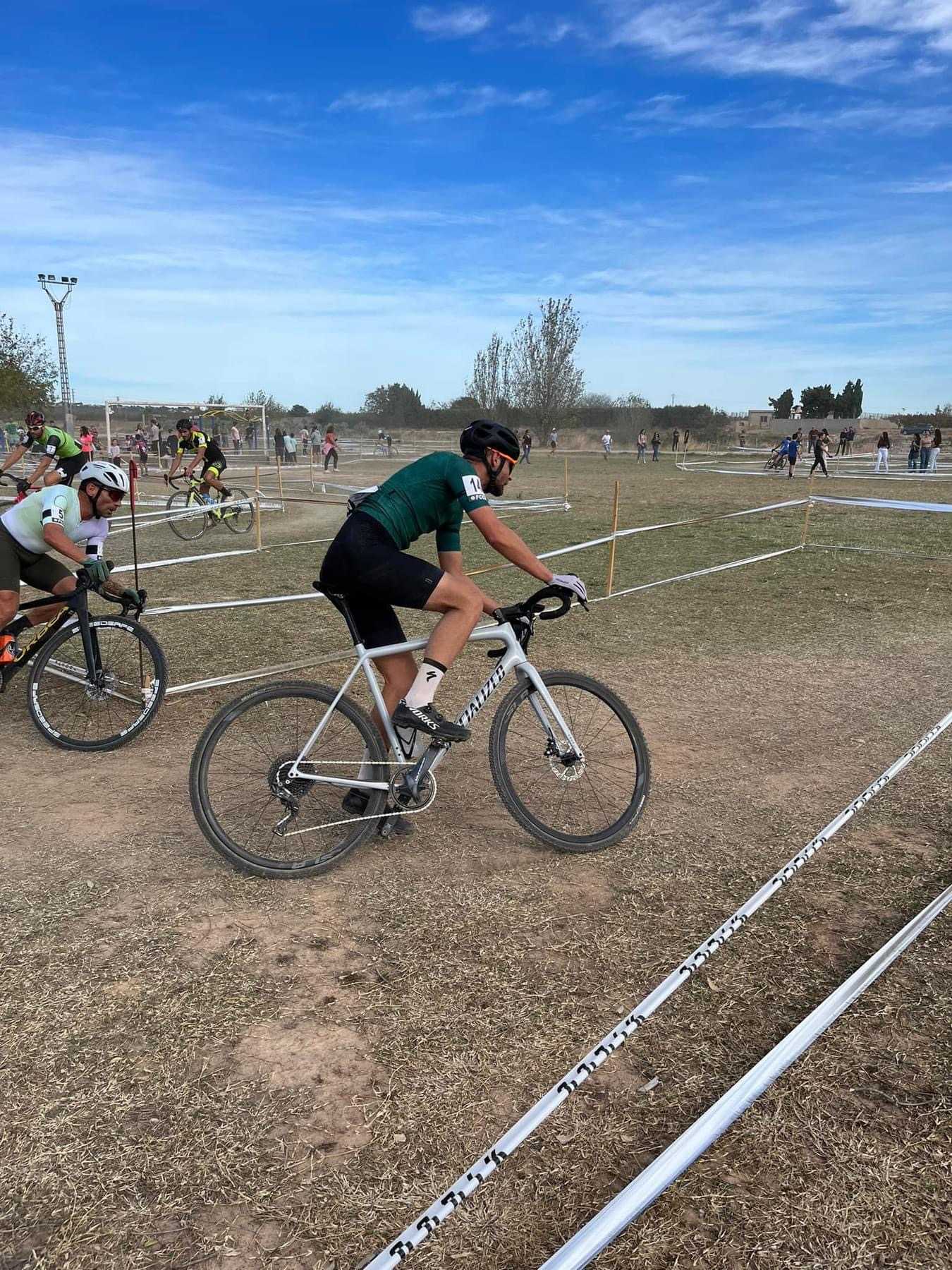 RAÚL MIRA Y SUSANA PÉREZ ARRASAN EN EL XXI CX CIUTAT DE CARLET