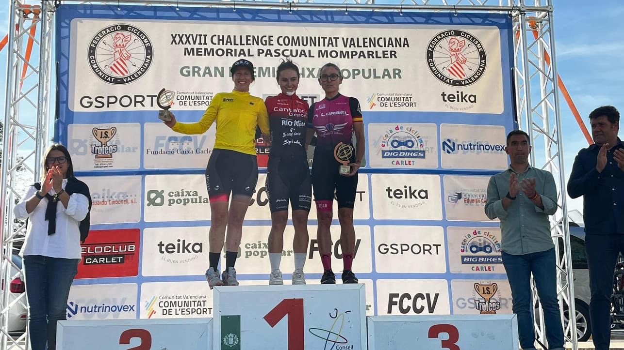 RAÚL MIRA Y SUSANA PÉREZ ARRASAN EN EL XXI CX CIUTAT DE CARLET