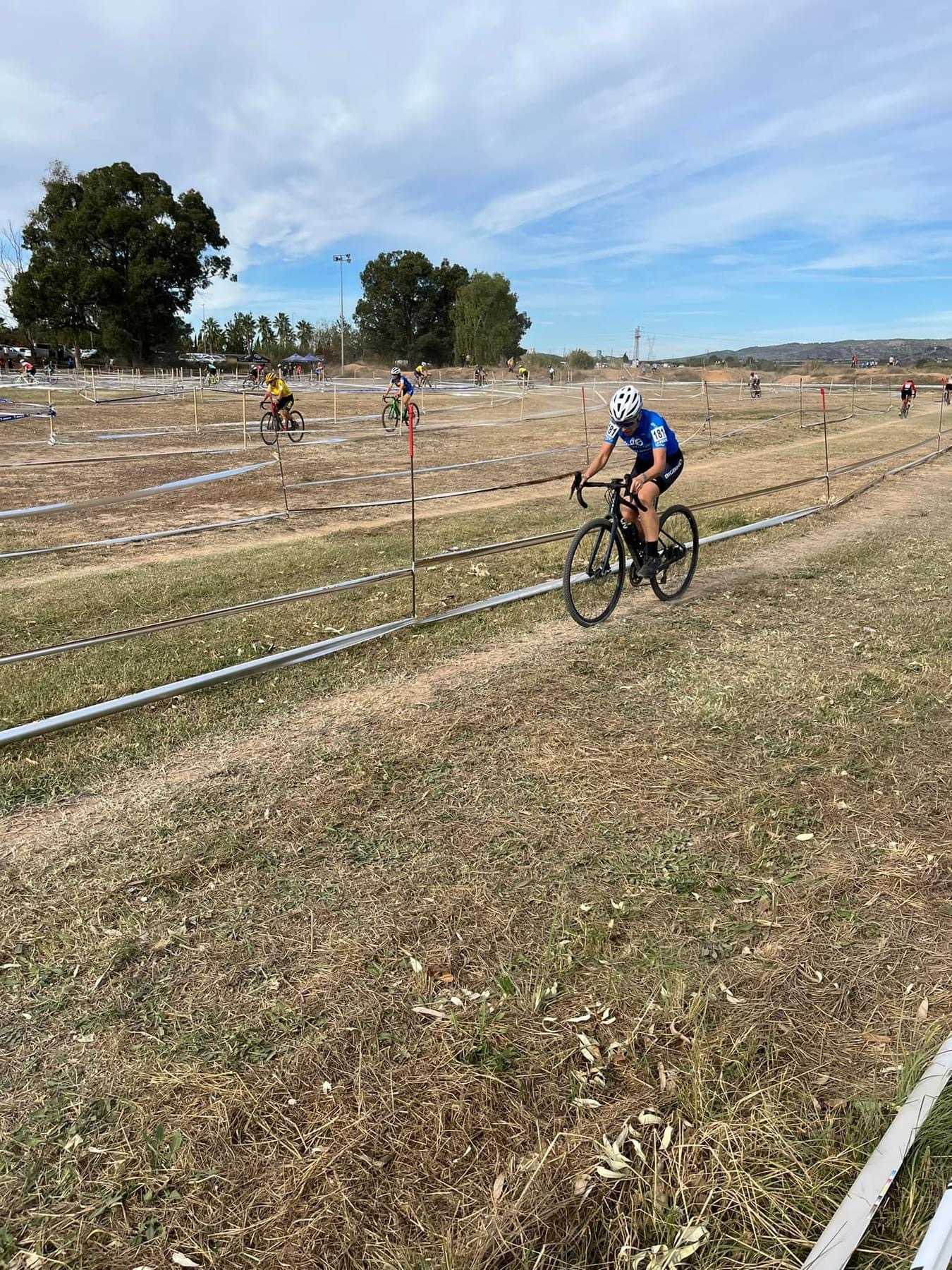 RAÚL MIRA Y SUSANA PÉREZ ARRASAN EN EL XXI CX CIUTAT DE CARLET