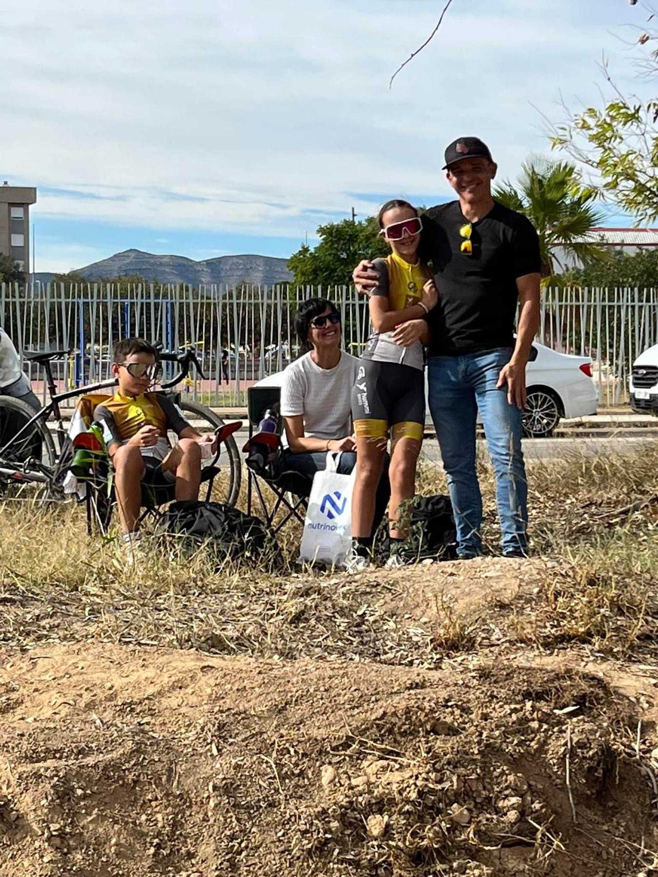 RAÚL MIRA Y SUSANA PÉREZ ARRASAN EN EL XXI CX CIUTAT DE CARLET