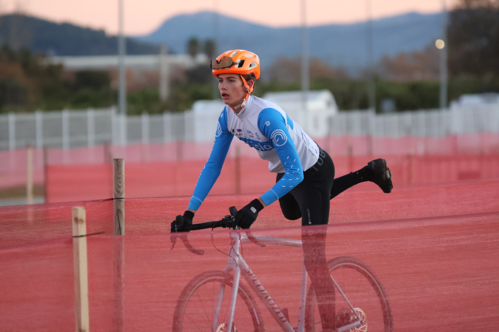 Lorena Patiño certifica en Xàtiva o título júnior na Copa de España de Ciclocrós