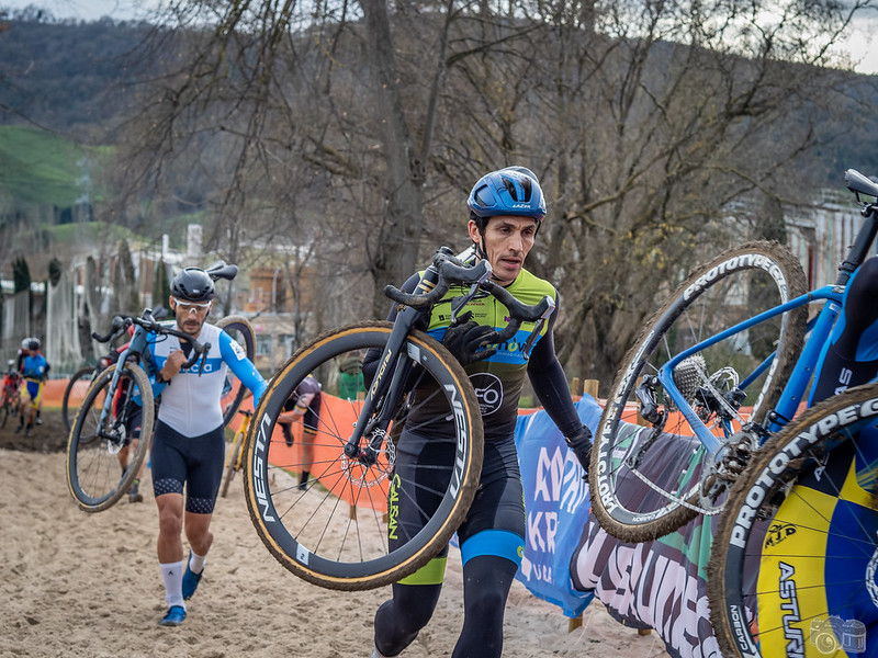 O ciclocrós galego acumula postos de honra na segunda xornada do Campionato de España