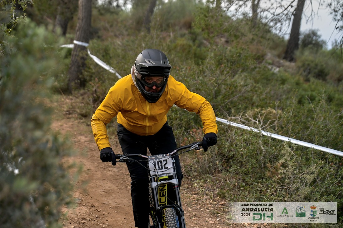 Héctor Quinteiro arranca a Copa de España de Descenso cun terceiro posto júnior en Otívar