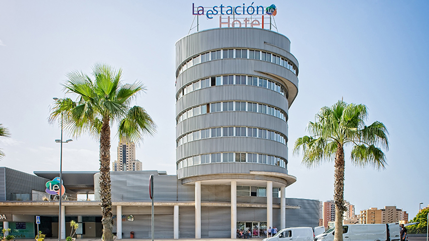 El-hotel-La-Estacion-de-Benidorm-recibe-la-certificacion-Bike-Territory