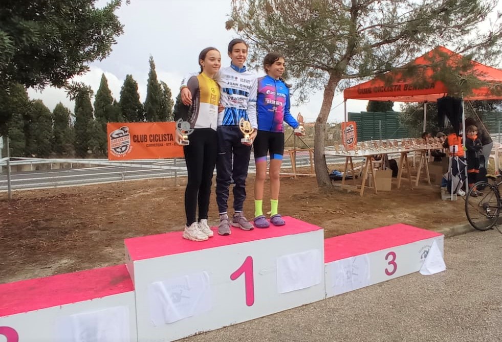 Benissa acogió el pasado sábado la primera prueba de la Challenge de Féminas Alevín e Infantil.