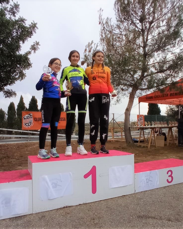 Benissa acogió el pasado sábado la primera prueba de la Challenge de Féminas Alevín e Infantil.