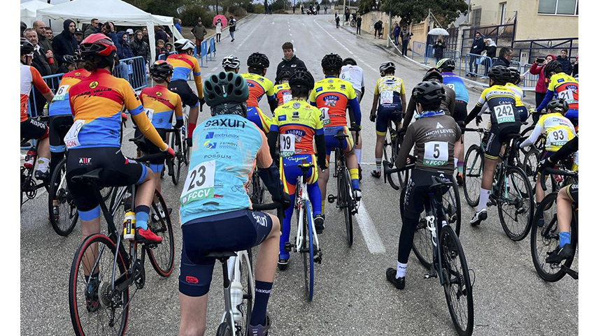 Benissa-acogio-el-pasado-sabado-la-primera-prueba-de-la-Challenge-de-Feminas-Alevin-e-Infantil