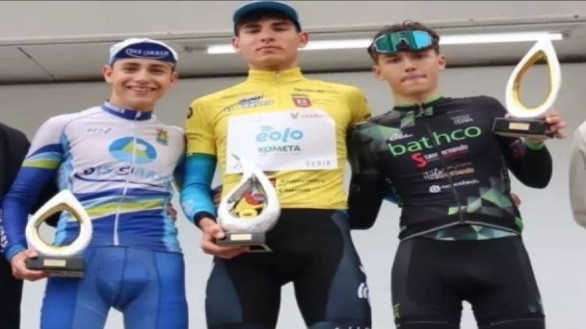Ciclismo-Junior-en-Camargo-con-doble-cita-y-cicloturismo-BTT-en-Aguayo