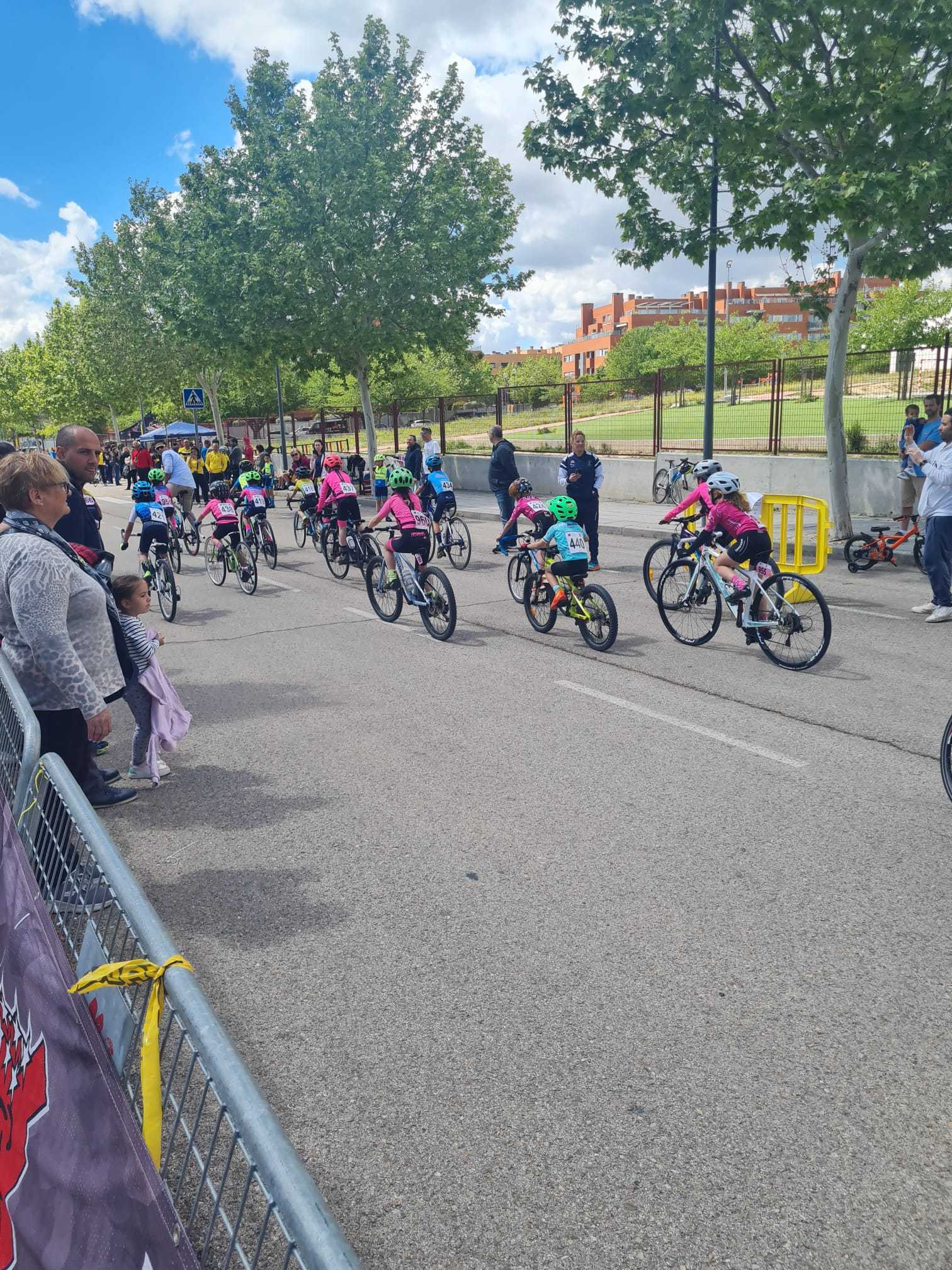 El Trofeo Villa de Paracuellos del Jarama debuta con una gran participación