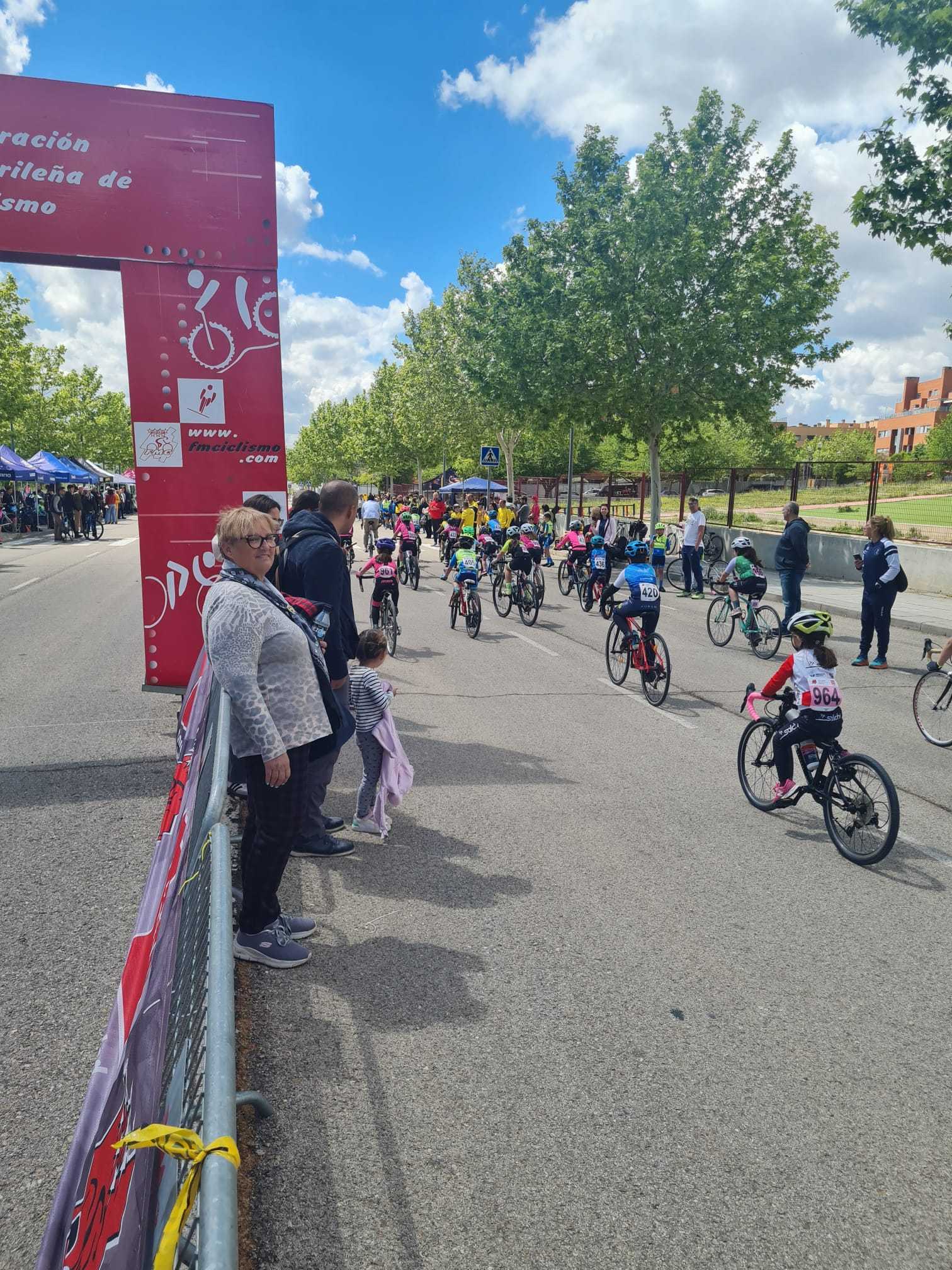 El Trofeo Villa de Paracuellos del Jarama debuta con una gran participación