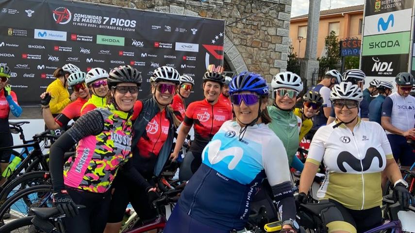 Participantes-de-las-Quedadas-Women-In-Bike-disfrutan-de-la-marcha-Comunidad-de-Madrid-7-Picos