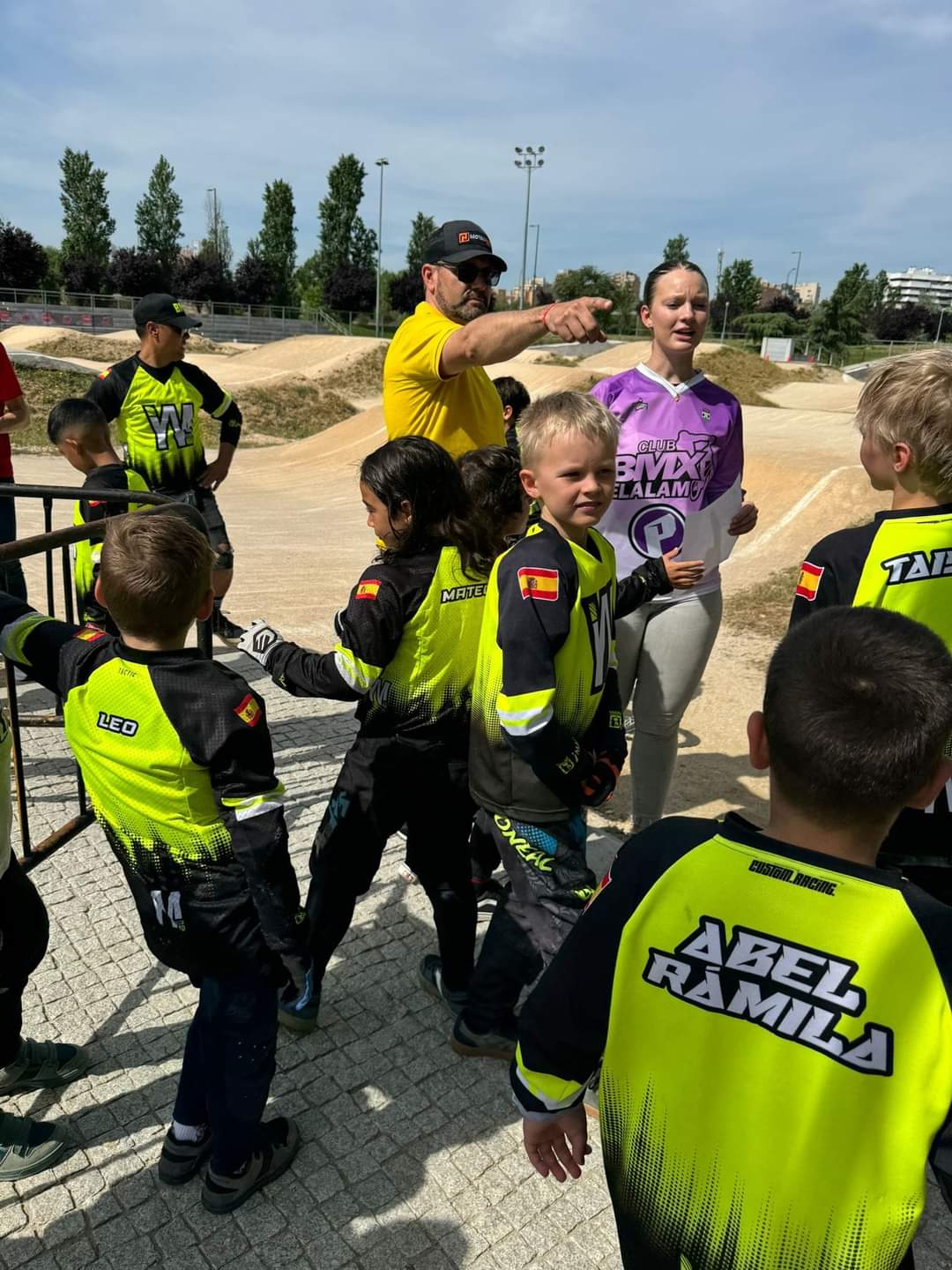 Presentación de las distintas escuelas de BMX, Trial, MTB y Carretera de la Comunidad de Madrid.