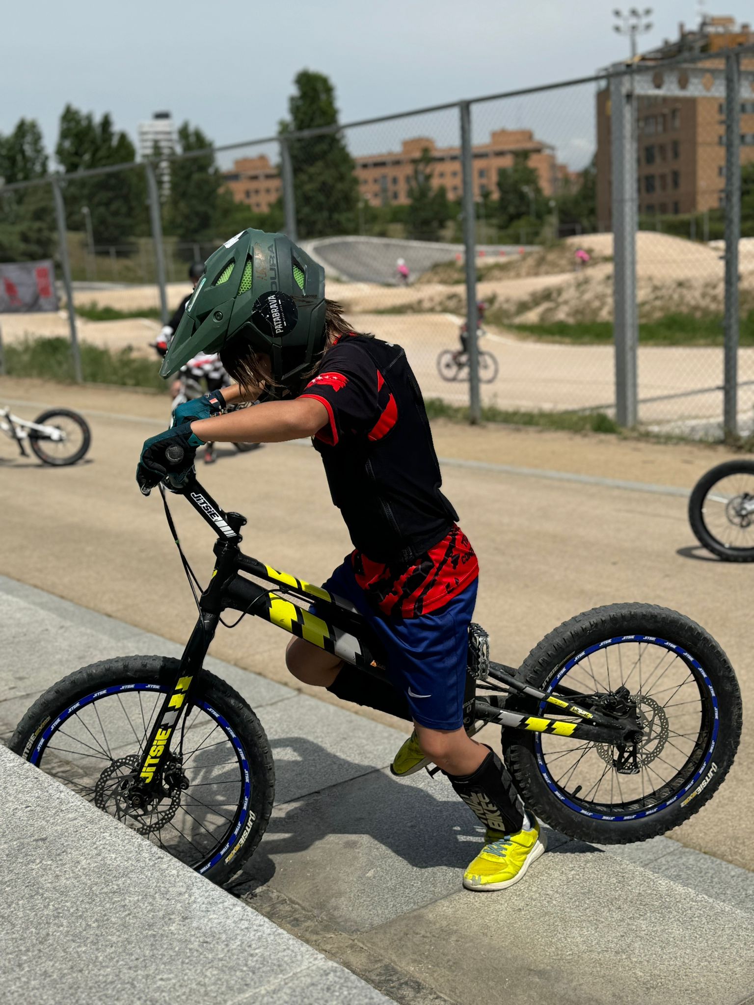 Presentación de las distintas escuelas de BMX, Trial, MTB y Carretera de la Comunidad de Madrid.