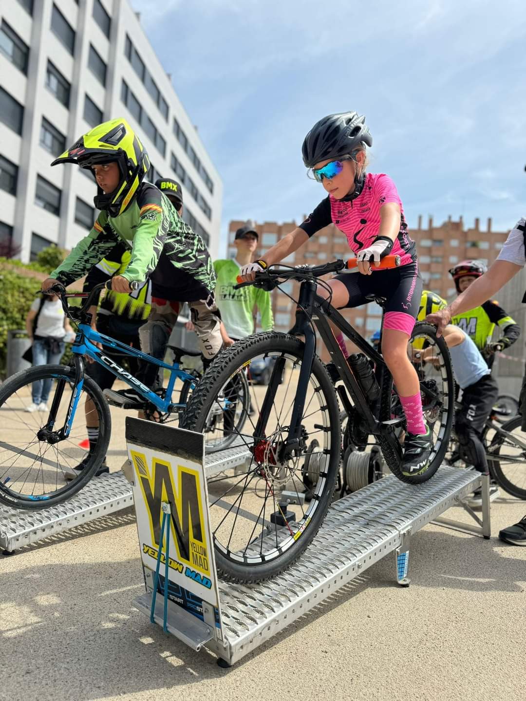 Presentación de las distintas escuelas de BMX, Trial, MTB y Carretera de la Comunidad de Madrid.