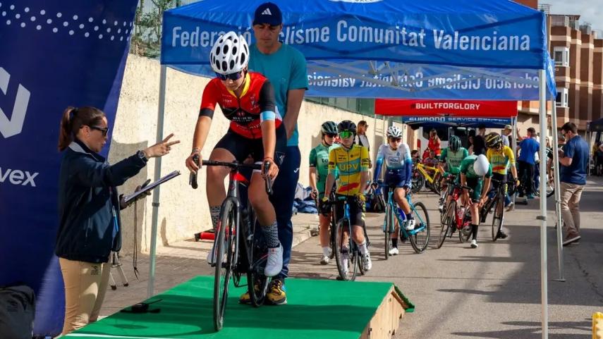 Betxi-proclama-a-las-mejores-ciclistas-del-Campeonato-de-Contra-Reloj-Individual-de-la-Comunitat-Valenciana