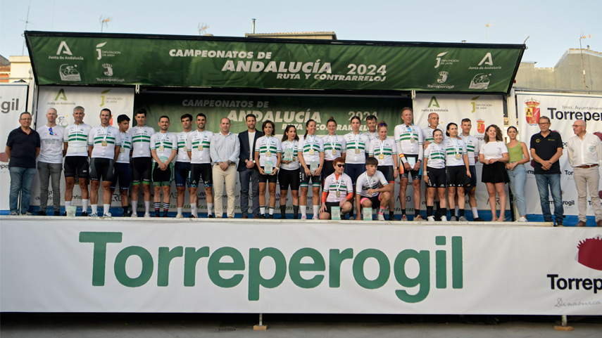 Una-espectacular-tarde-de-ciclismo-corona-en-Torreperogil-a-los-nuevos-campeones-andaluces-de-CRI