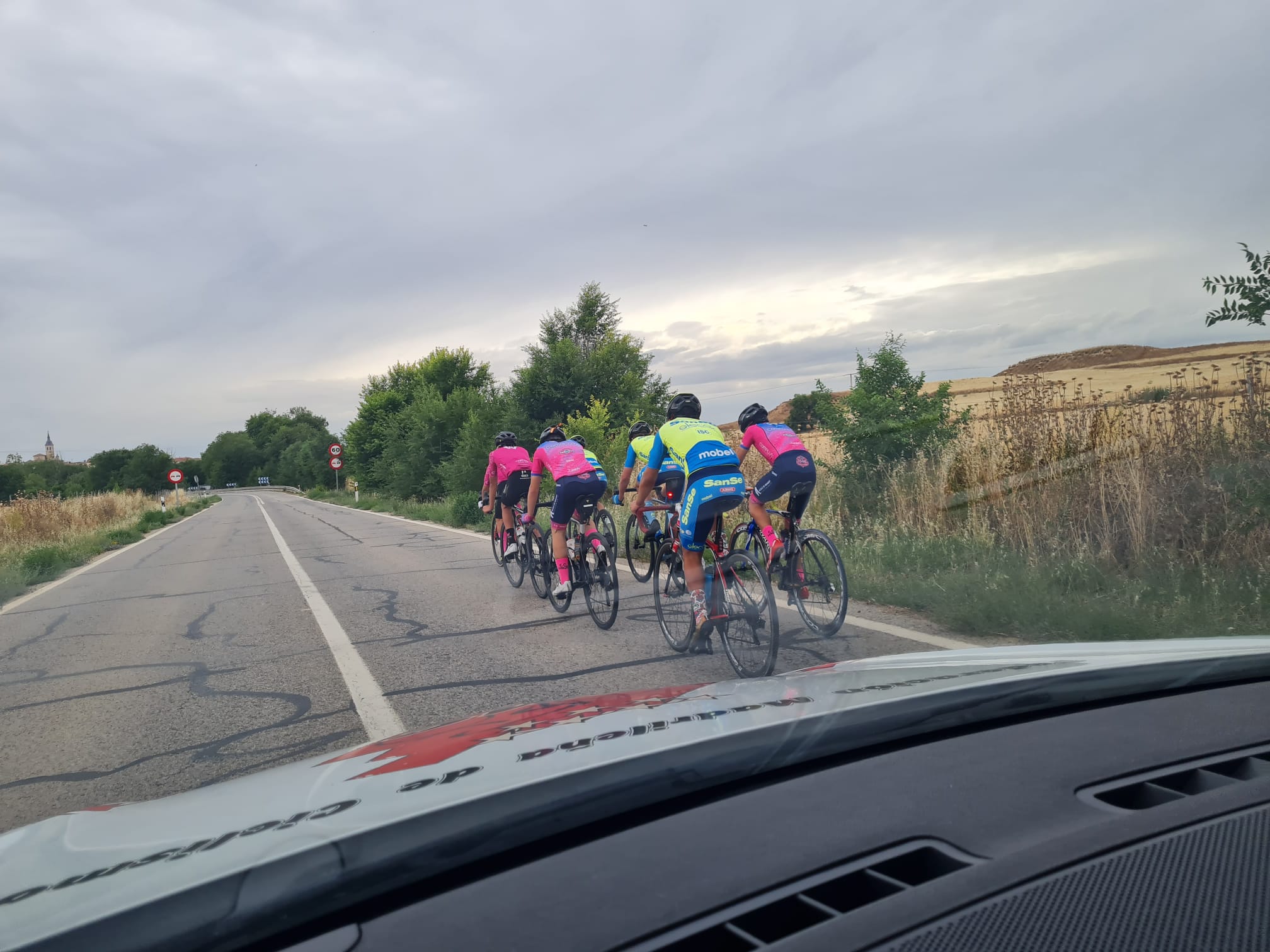 Entrenamiento Intenso y de Calidad para los Infantiles de Ruta