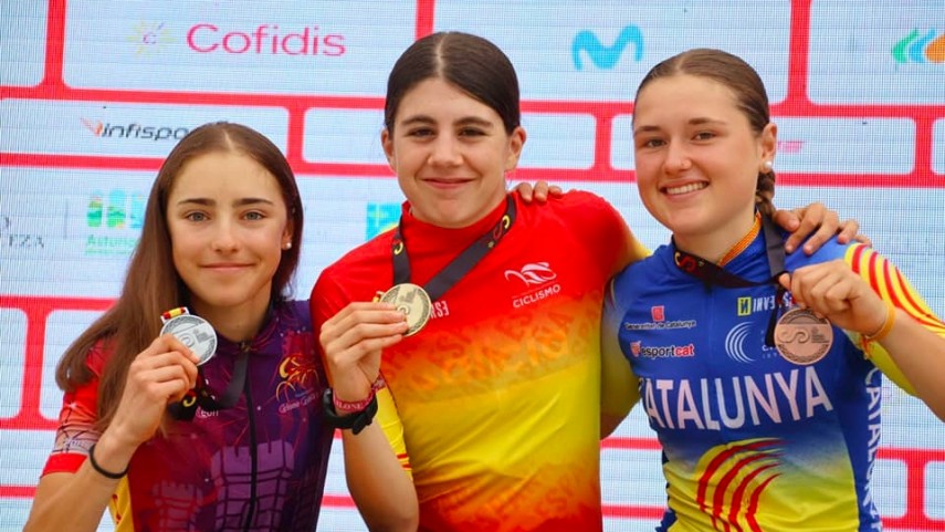 A-cadete-Alejandra-Neira-consegue-a-sua-segunda-medalla-de-ouro-no-Campionato-de-Espana