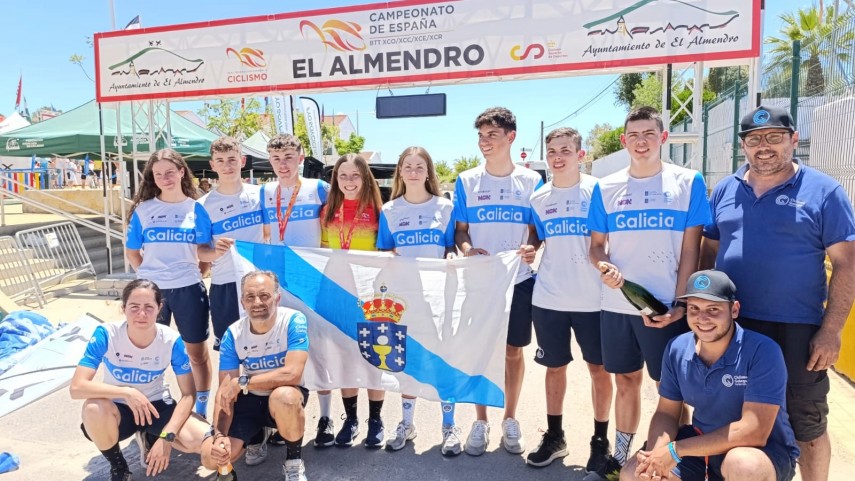 Galicia-colgase-o-ouro-de-Lorena-Patino-e-a-prata-de-Alejandro-Garcia-nas-carreiras-juniors-do-Campionato-de-Espana-de-XCO