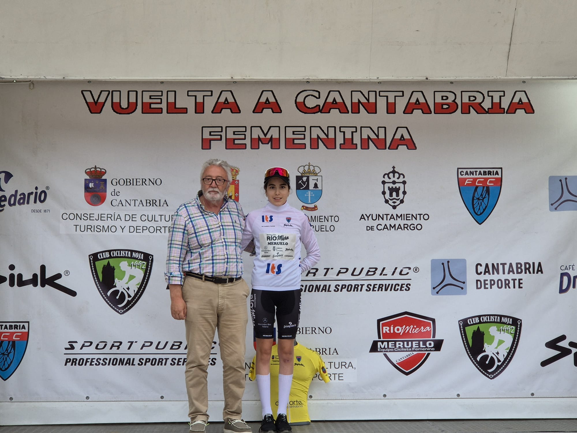 Irene Moreno en junior y Lidia Castro en cadete primeras líderes de la Vuelta