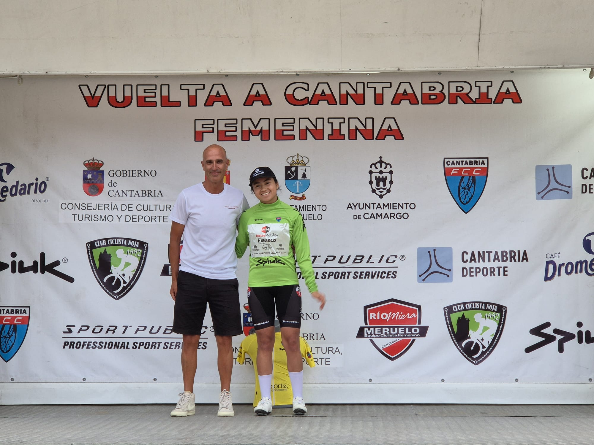 Irene Moreno en junior y Lidia Castro en cadete primeras líderes de la Vuelta