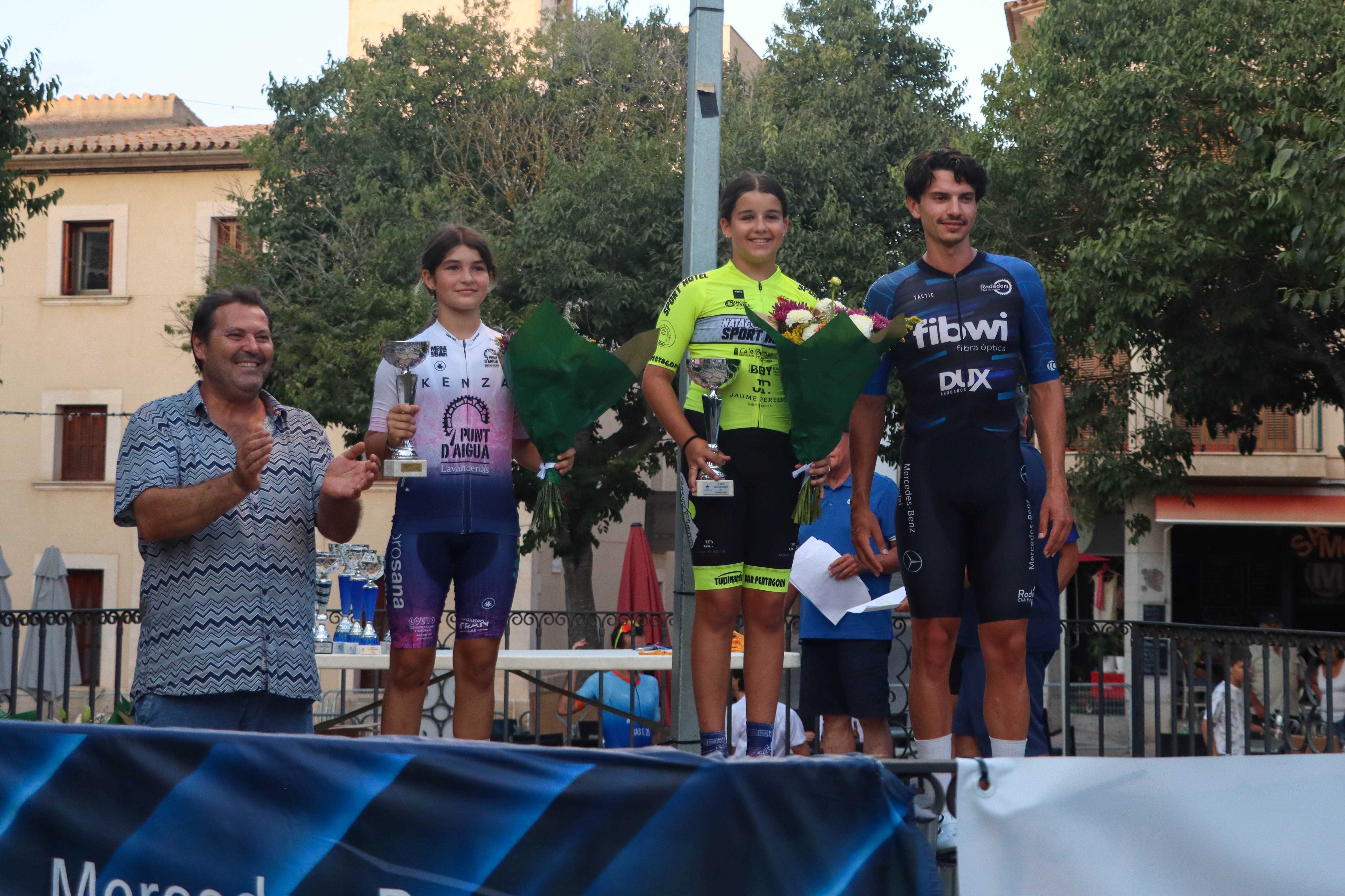 JOAN MARTI BENNASSAR Y MARINA GARAU VENCEDORES EN EL TROFEU SANTA ANNETA DE ALGAIDA