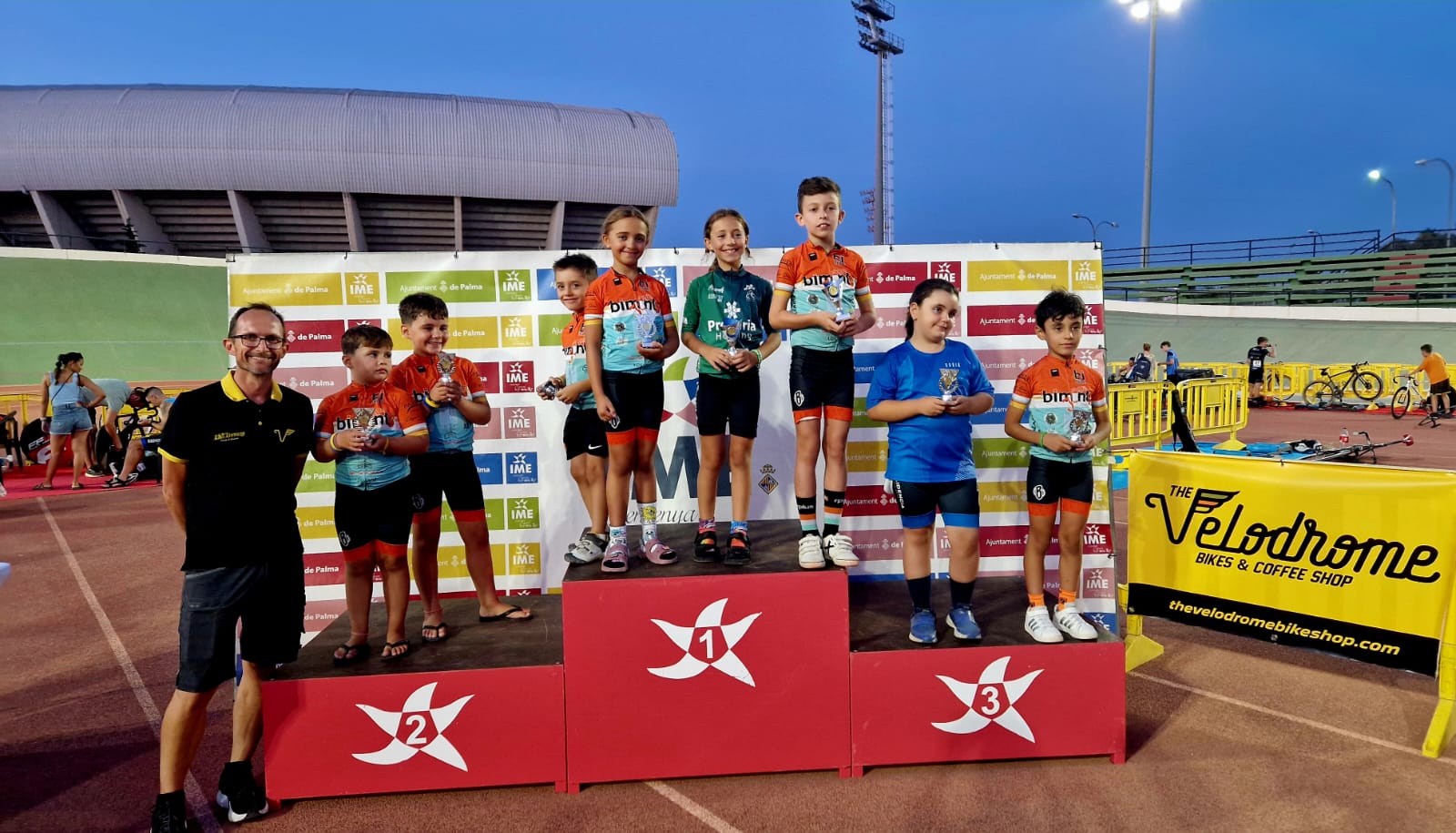 EL GP THE VELODROME ABRE LA PRIMERA DE LAS NITS DE CICLISME EN PISTA A SON MOIX