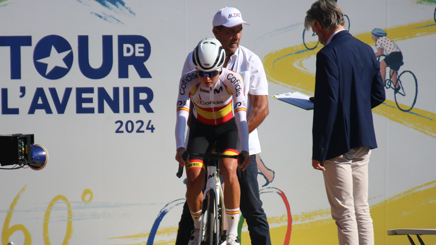 Paula-Blasi-mejor-espanola-en-el-prologo-del-Tour-del-Porvenir-femenino