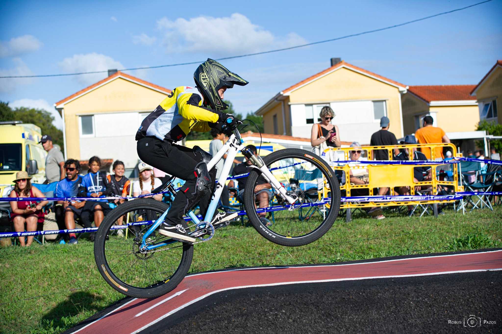 Alba Fernández e Sergio Veiga revalidan a súa hexemonía no Campionato de Galicia de Pump Track
