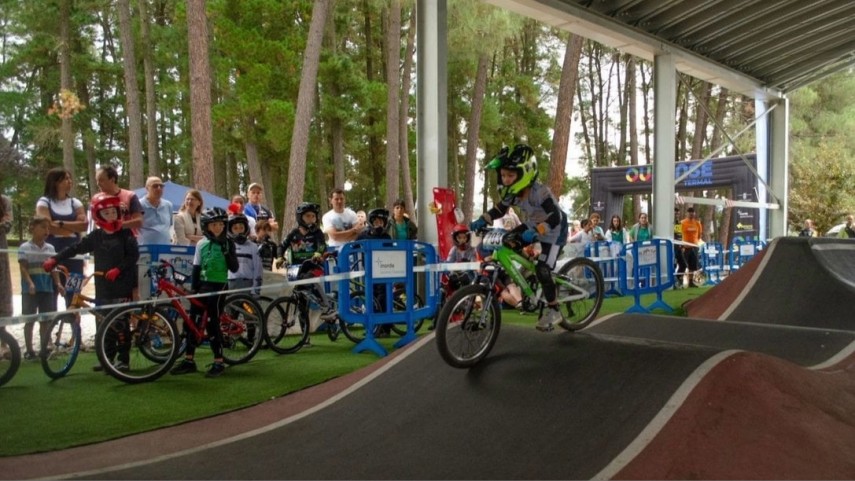 O-Pereiro-de-Aguiar-uniuse-a-Copa-Galicia-de-Pump-Track