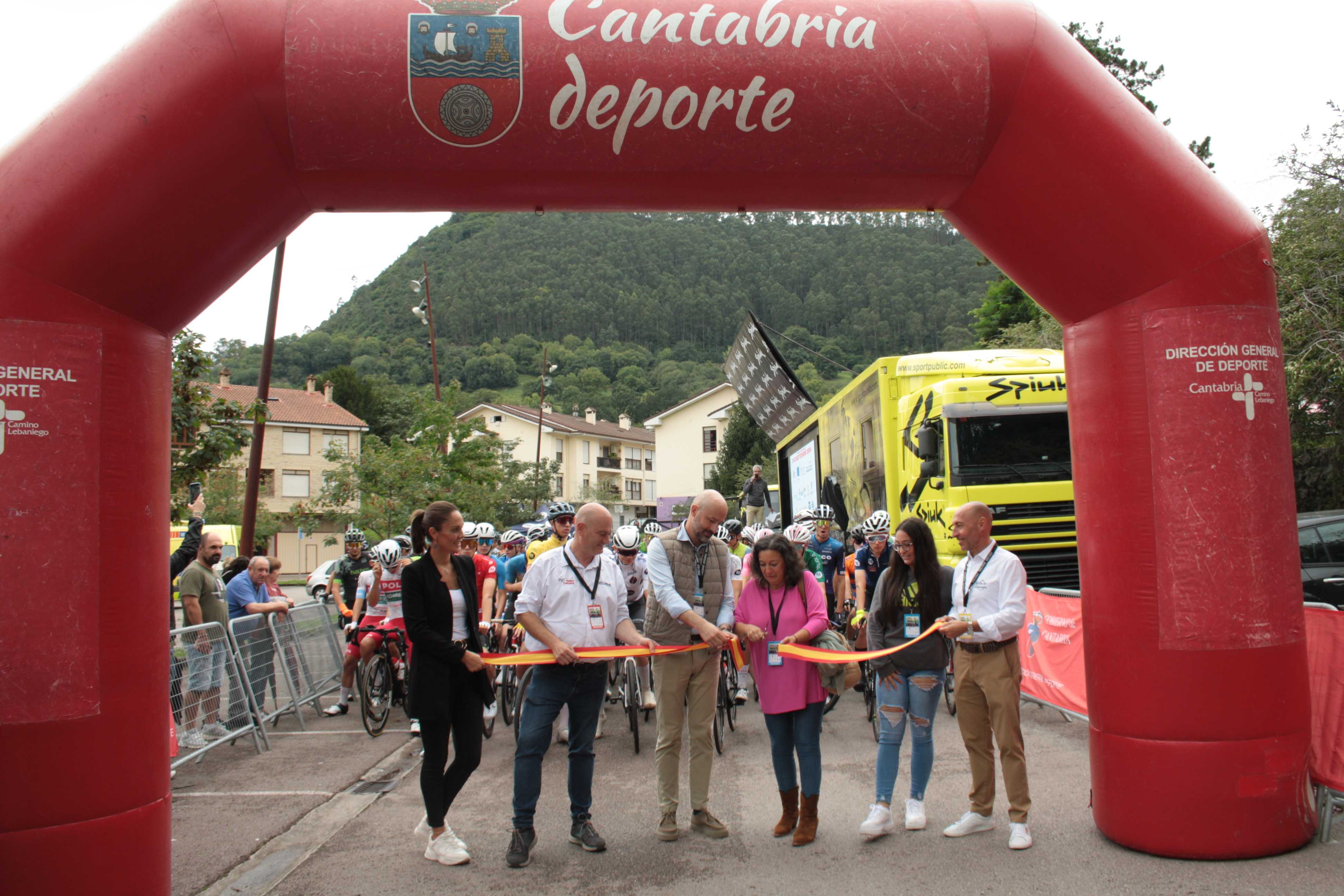 Hector Álvarez (Lucta – Granja Rinya) se exhibe con triunfo para  adjudicarse la Vuelta a Cantabria