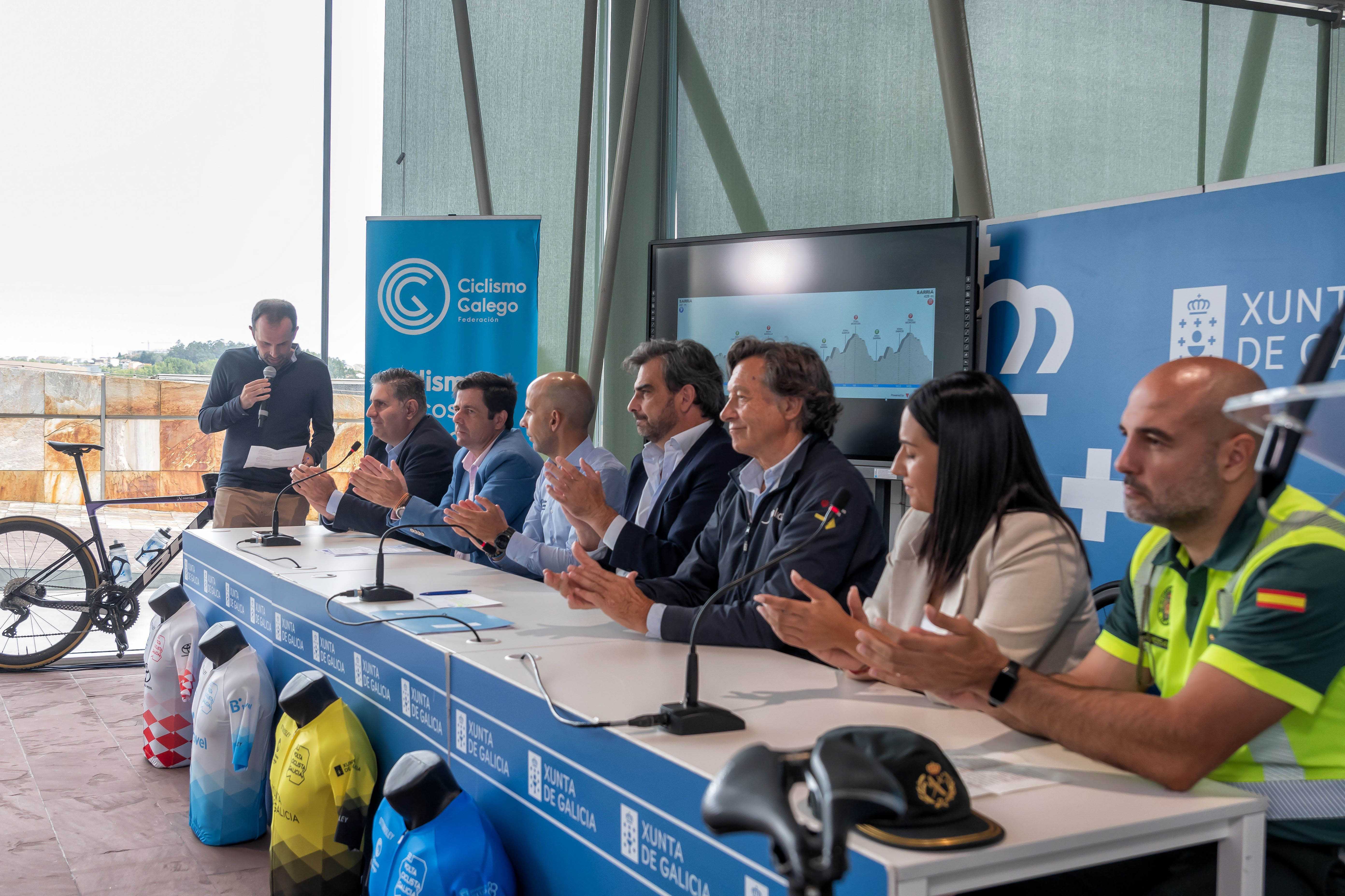 A Volta a Galicia garante emoción na edición dedicada a Álex Marque