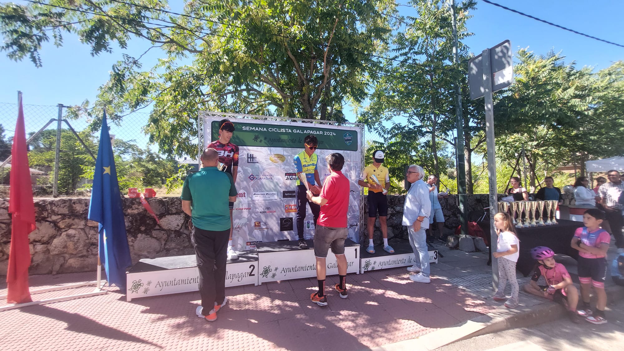 Bonita batalla  en el Trofeo Pepe Gómez y II GP Sergio Martín en Galapagar