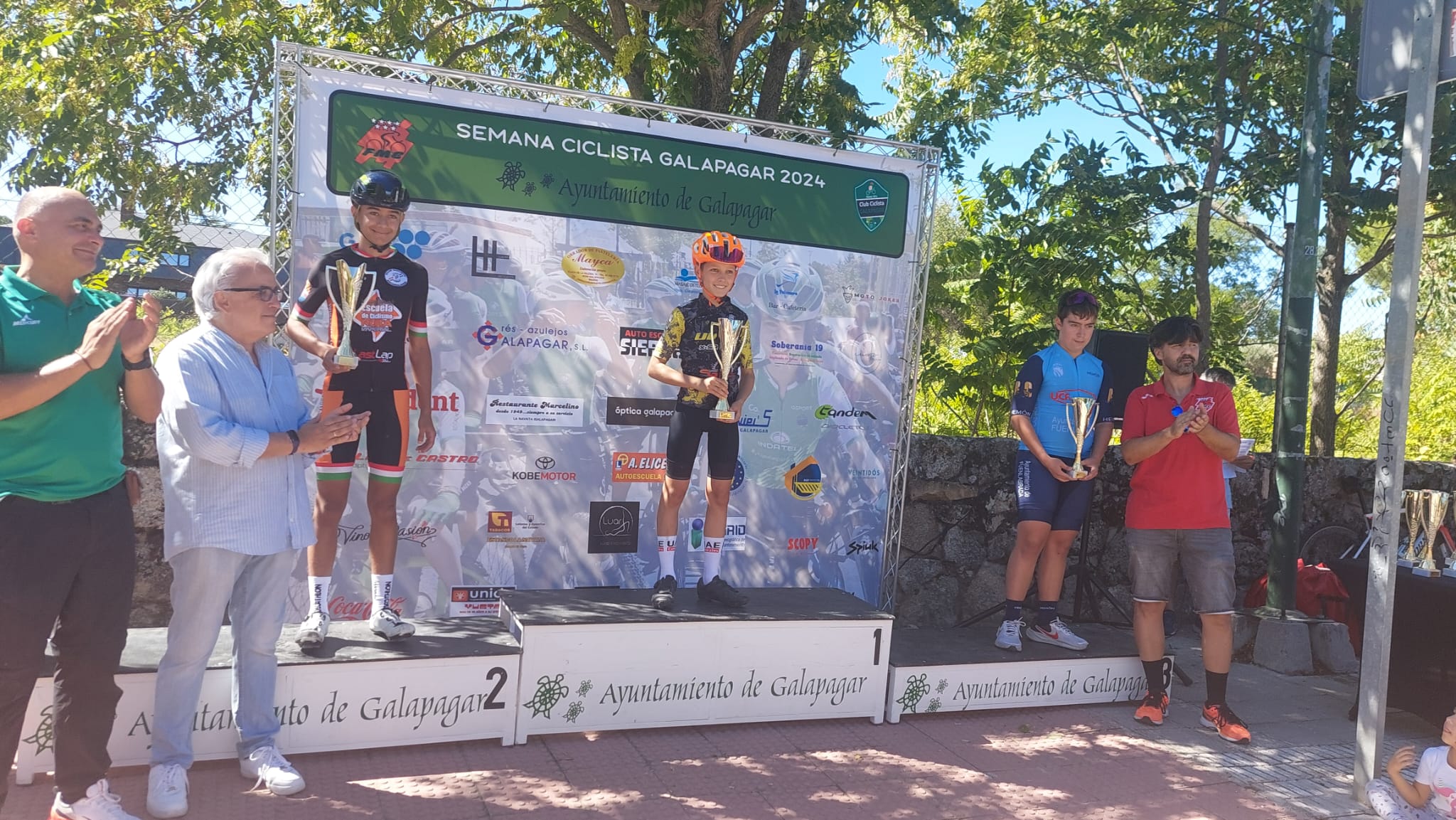 Bonita batalla  en el Trofeo Pepe Gómez y II GP Sergio Martín en Galapagar