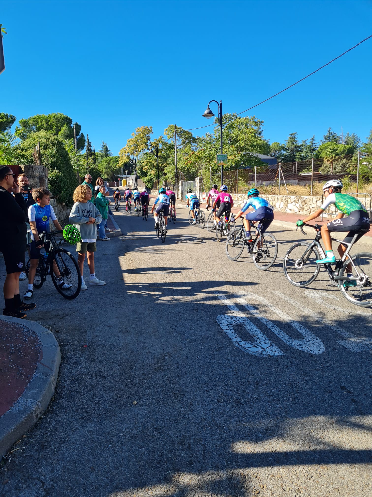 Bonita batalla  en el Trofeo Pepe Gómez y II GP Sergio Martín en Galapagar